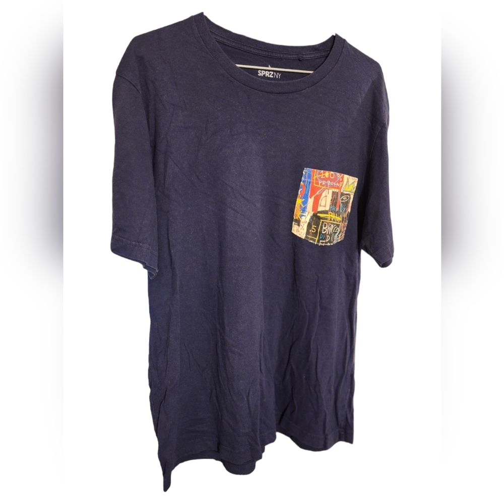 Uniqlo x Basquiat Collab - Size L